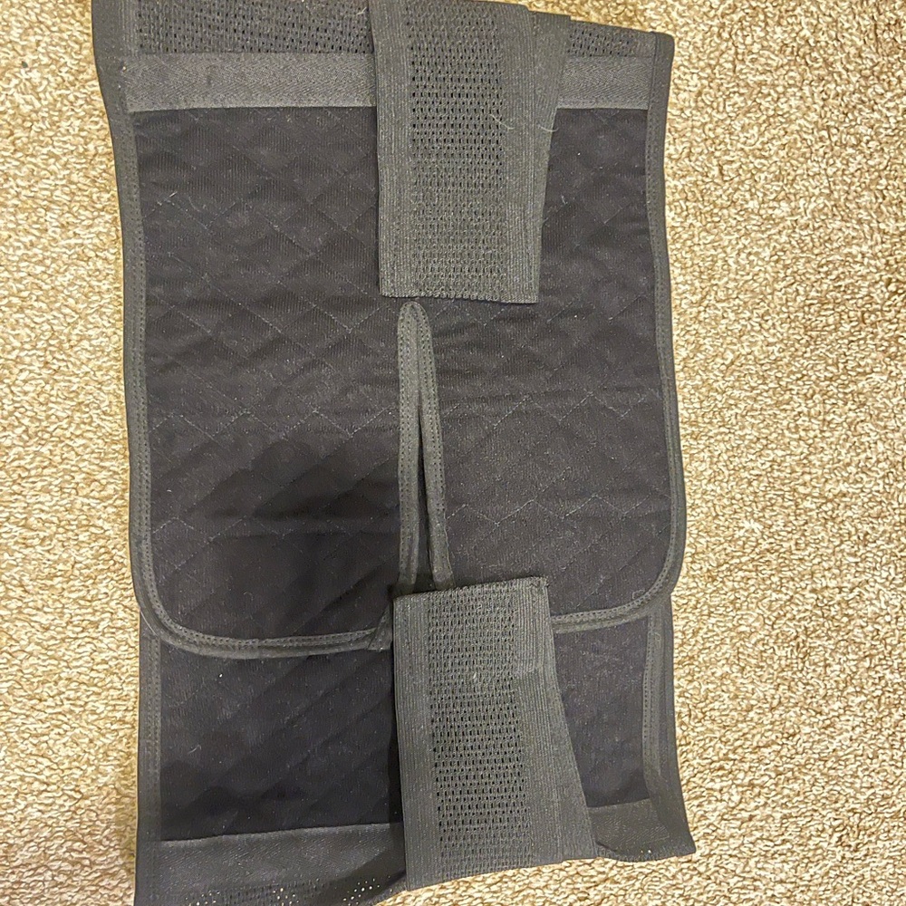 Black Abdominal Support Belt for Surgical Recovery - Belly Binder